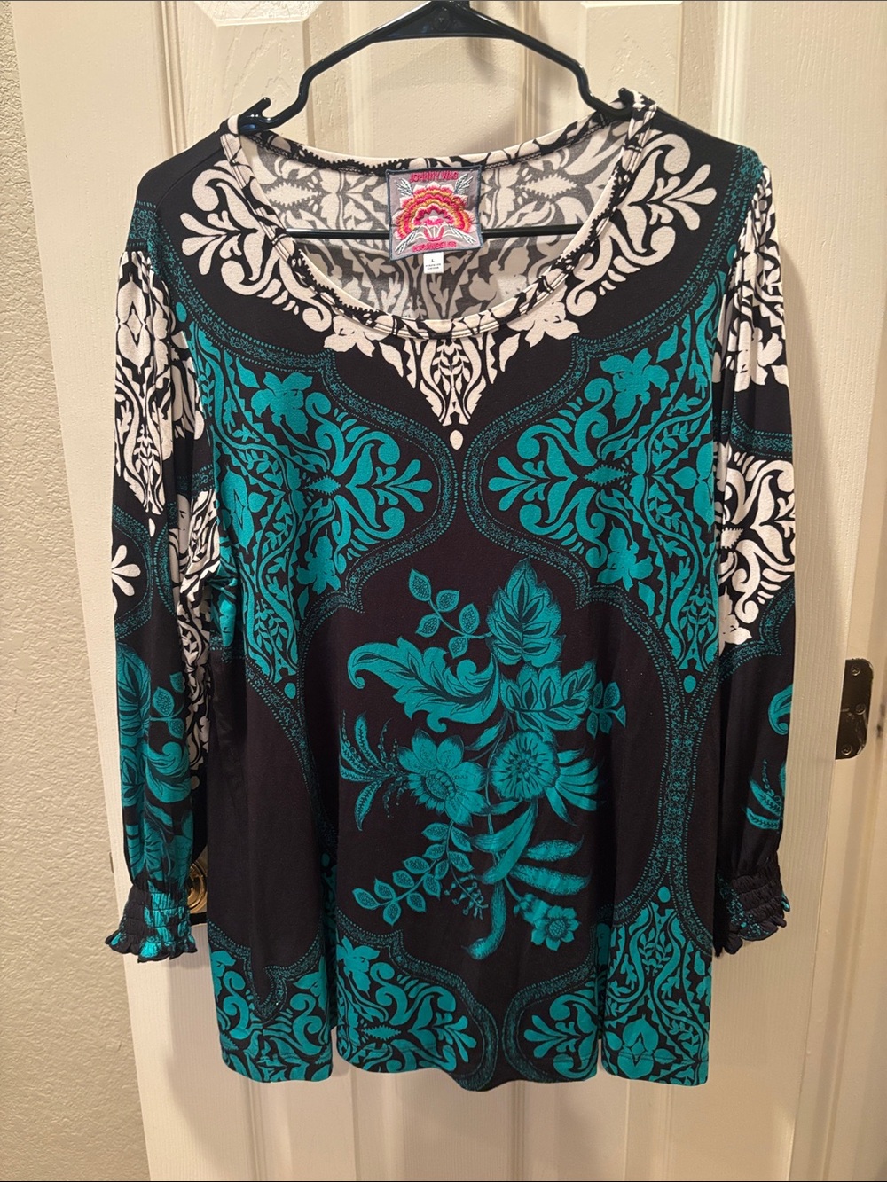 Johnny Was Janie Favorite Tee Black Teal Boho Floral Tunic Top Size Large L